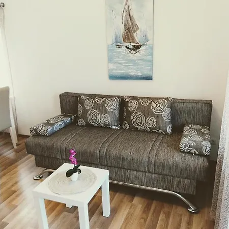 Apartmani Eden Vodice Exterior photo