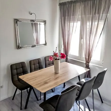 Apartmani Eden Vodice Exterior photo