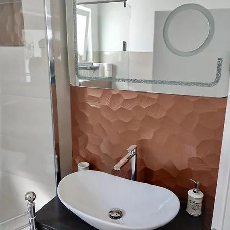 Apartmani Eden Vodice Exterior photo