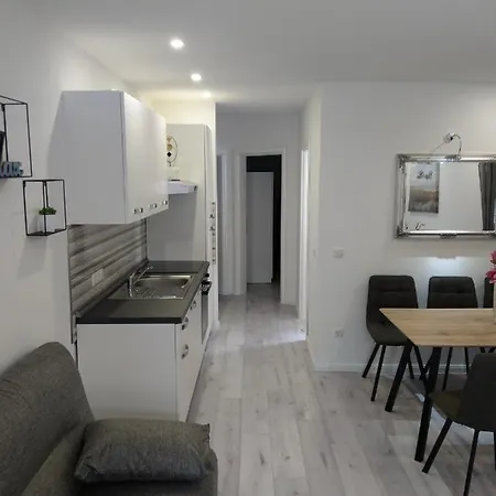 Apartmani Eden Vodice Exterior photo