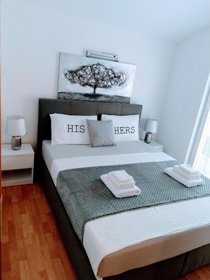 Eden Apartment *