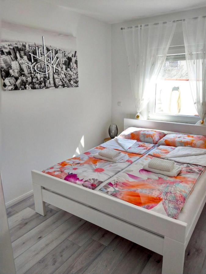 Apartment Eden